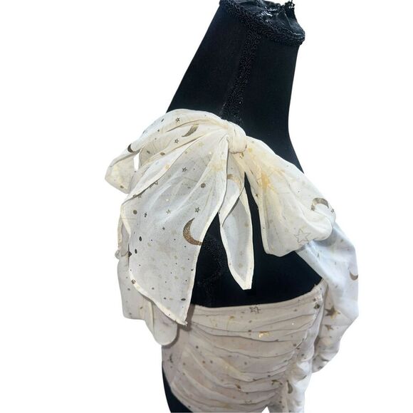 Torrid 4XL Chiffon satin  Foil One Shoulder Crop Top Ivory Plus astronomy - Picture 6 of 9